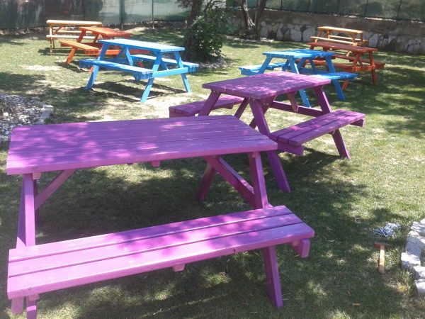 ahşap piknik masası