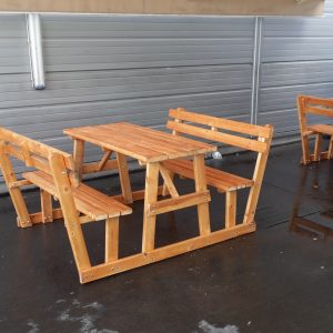 Sırt dayamalı ahşap piknik masası 8 kişilik